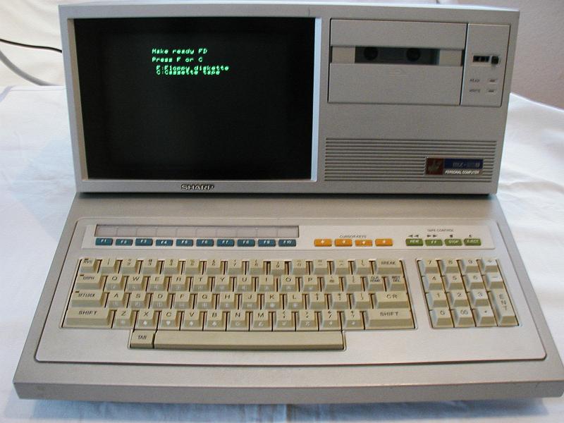 Sharp MZ 80 B (2).JPG